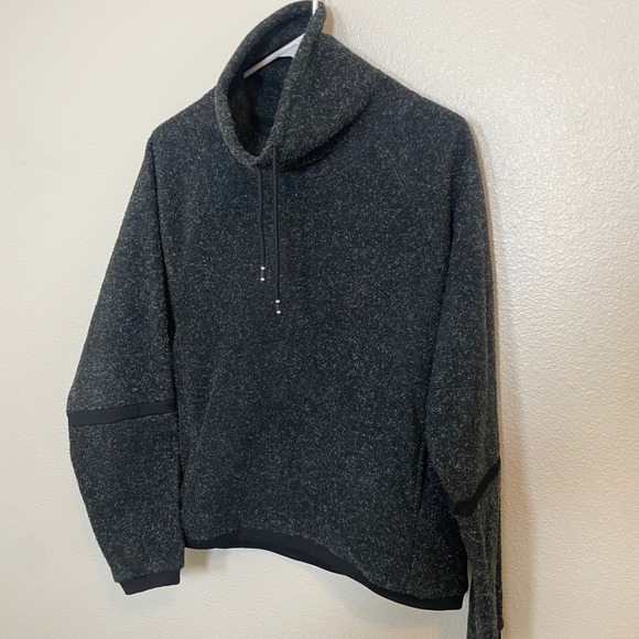 Nike Tops - Nike Women's Size Small Black Speckled Fleece‎ Mock Neck Pullover Sweatshirt